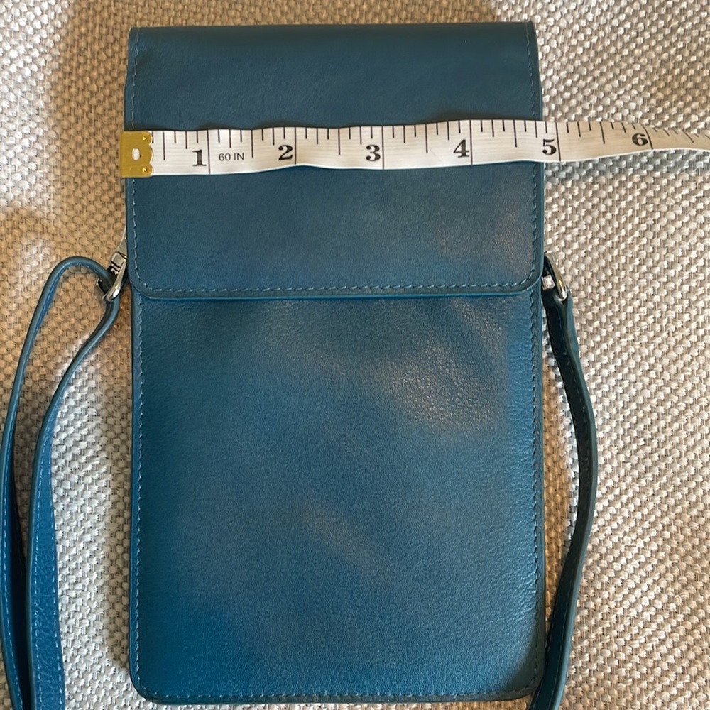Handmade Leather Cross Body Bag. - Picture 16 of 16